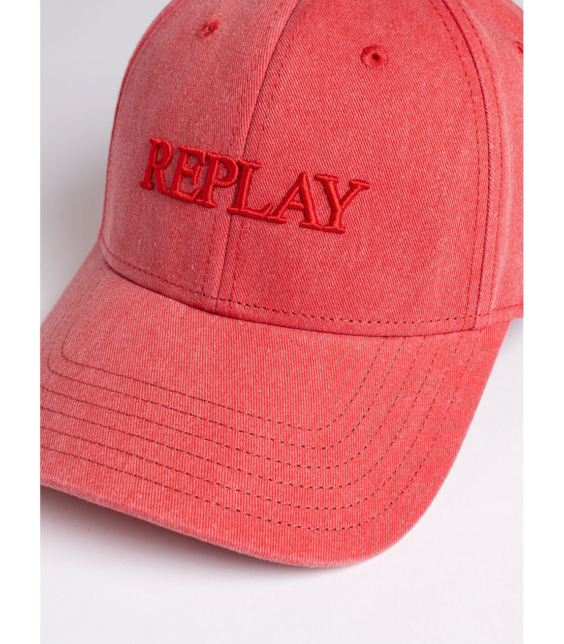 ユニセックス ロゴ刺しゅうウオッシュコットンツイルCAP 詳細画像 レッド 3